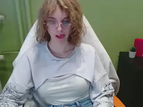 juicyPenny webcam