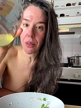 MilkyHoneyLullabies webcam