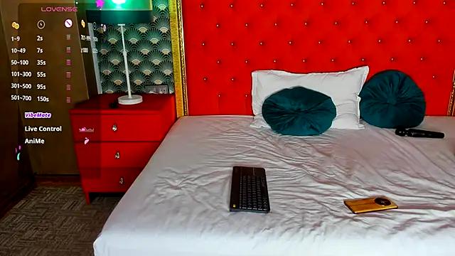 VallerieJones webcam