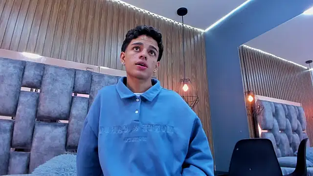 owen__johnson webcam