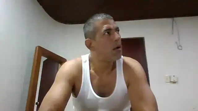 jackbigcock11 webcam