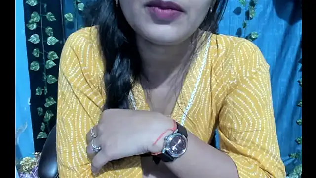 Forever_Love2025 webcam