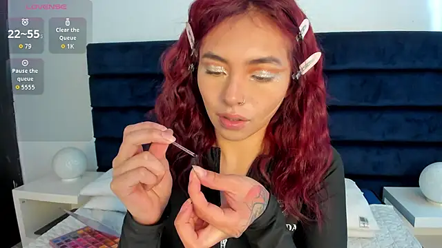 melanie_roux__ webcam