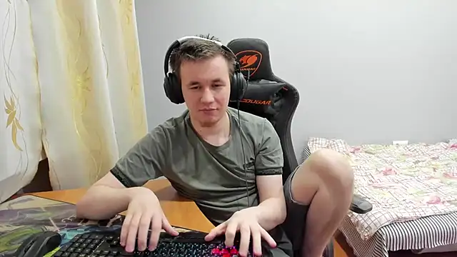 iliaskrislove webcam