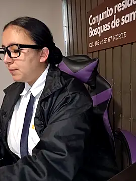 Cute_Penelope webcam