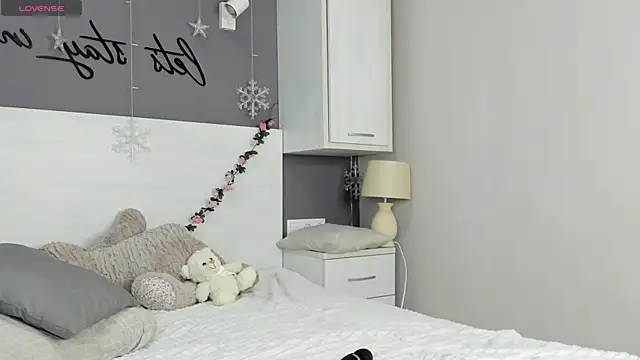 magnificent_angel webcam