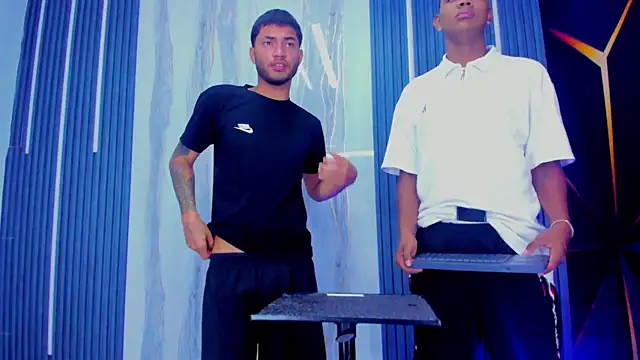 Play_boys_Hot2 webcam