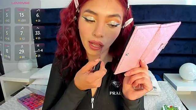 melanie_roux__ webcam