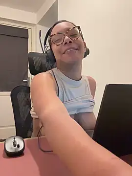 melia_rayne - Melia_Rayne's free webcam - UK Sex Cams