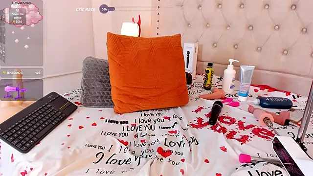 cristhi_esterling webcam