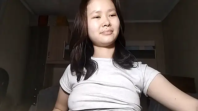 HuldaKye webcam stripchat model stream image