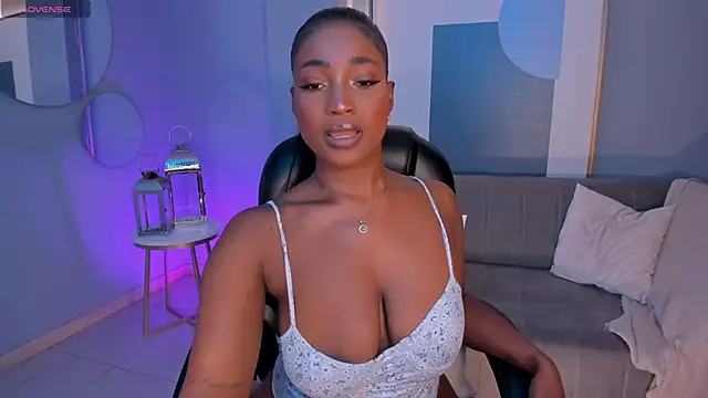 SavannahStorm webcam