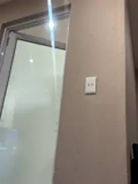 Dynamite_cums_in_size_2 webcam