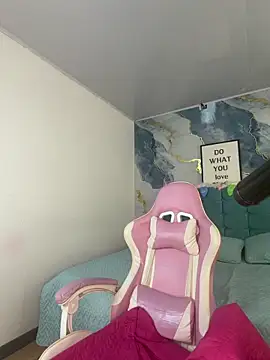 cherrysmall4 (Ask my age) - Hey Cherry