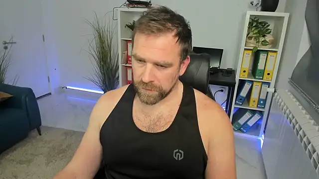 john-e-dough - John-E-Dough's free webcam - UK Sex Cams