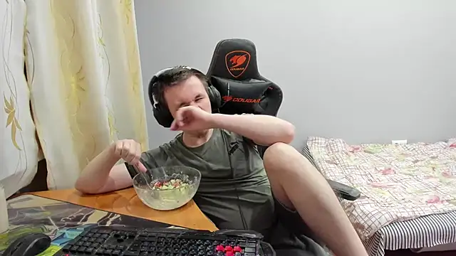 iliaskrislove webcam