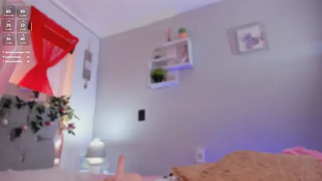 caro_sanchezz webcam