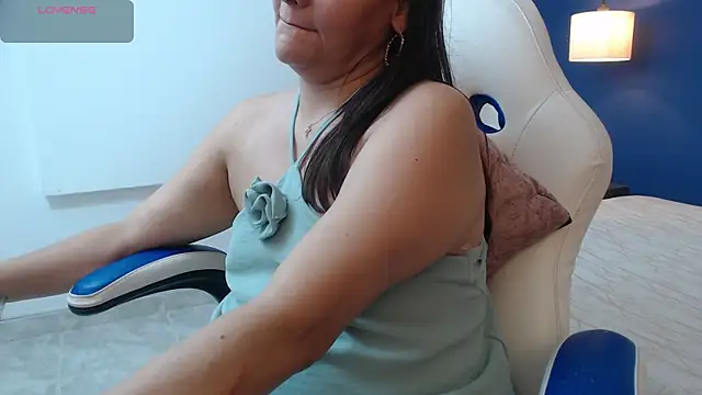 mature_victoriaa - Mature_victoriaa's free webcam