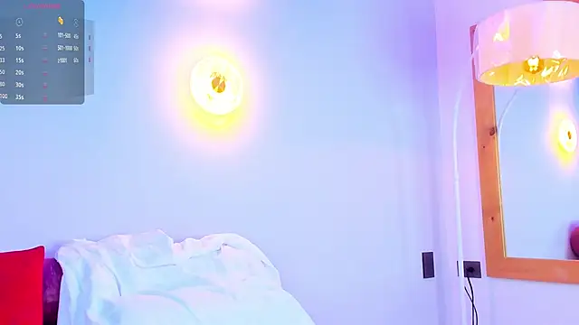 Travis_lenox_ webcam