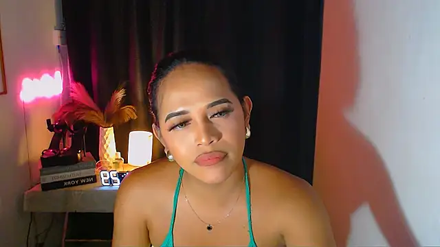 Lorainnelustts webcam