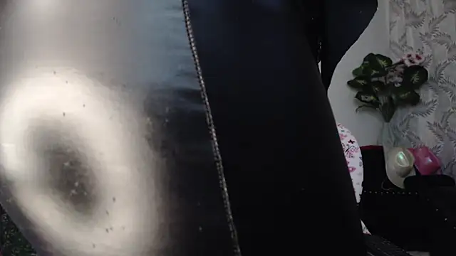 valquiria_sirgun webcam