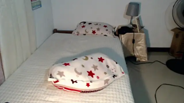 your_twink_asian00 webcam