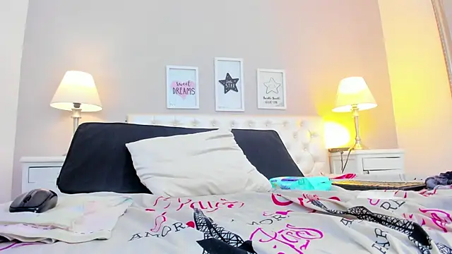 megan_loviitz webcam