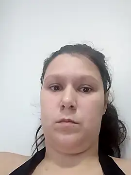 GlitterAuburn webcam