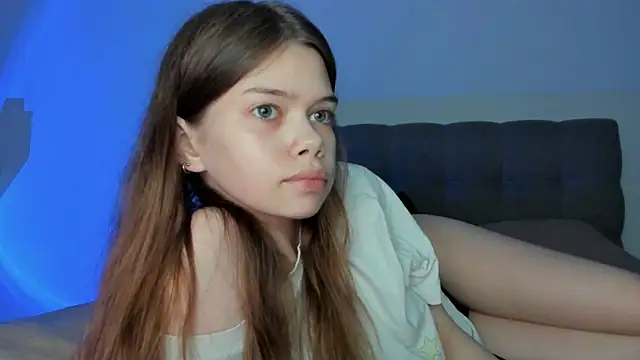 milimeowww - Milimeowww's free webcam