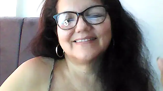 kassandra02 - Kassandra02's free webcam - UK Sex Cams