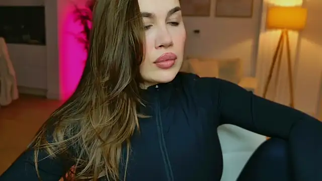 GoddessRoxana webcam