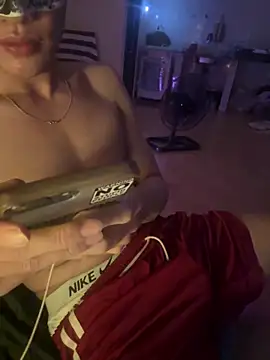 boyhigh1997 live cam