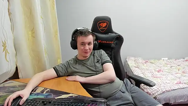 iliaskrislove webcam