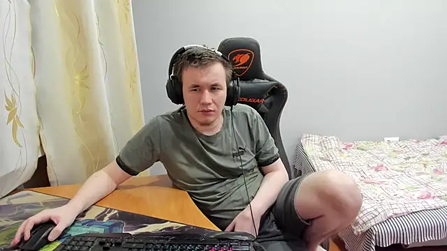 iliaskrislove webcam