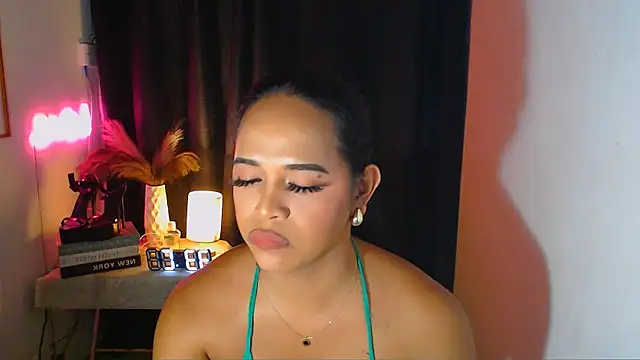 Lorainnelustts webcam