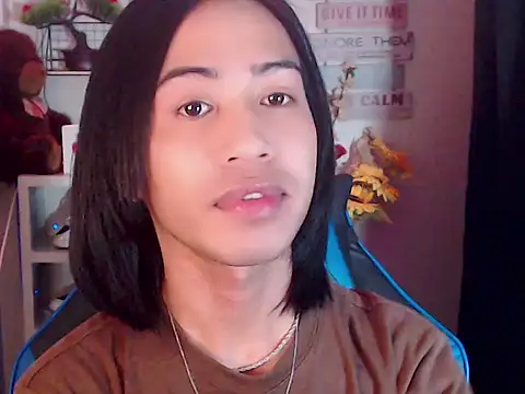 Miracle_TheBrat webcam