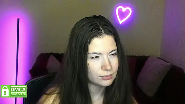 Alicia_redfollow webcam