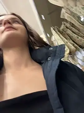 kittyqueeny - KittyQueeny's free webcam