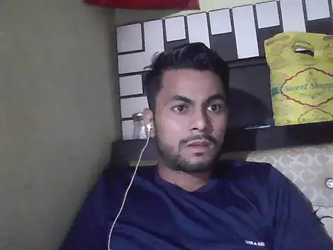Stubborndesiboy webcam