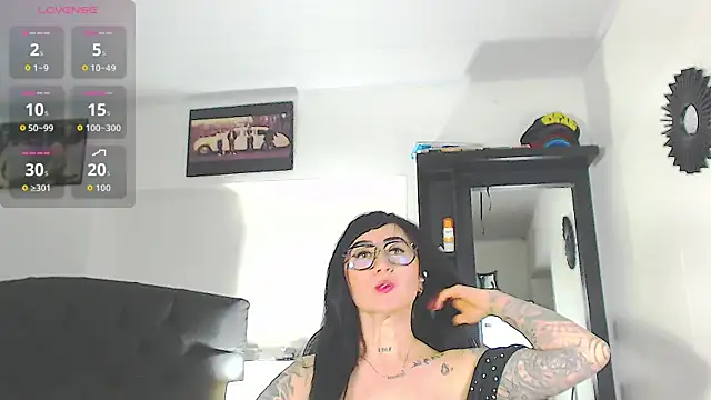 Vicky_hotmilf webcam