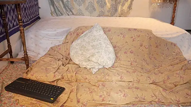 kathrynivy - KathrynIvy's free webcam - UK Sex Cams