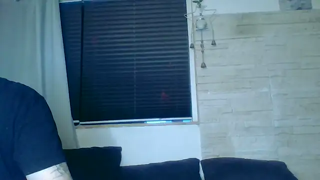 DevilsAngel13 webcam