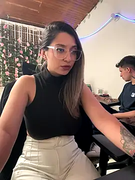 isabella_varella (F young) - Oil in boobs in the office