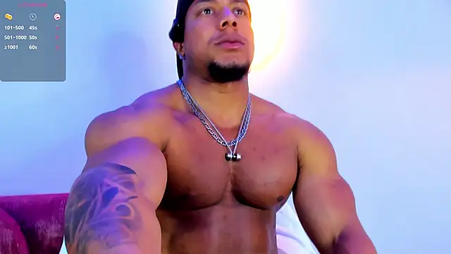 Travis_lenox_ webcam