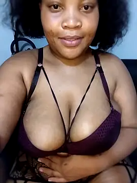 BeverlyQueen14 webcam