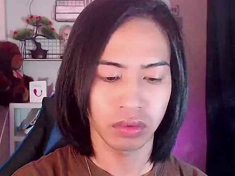 Miracle_TheBrat webcam