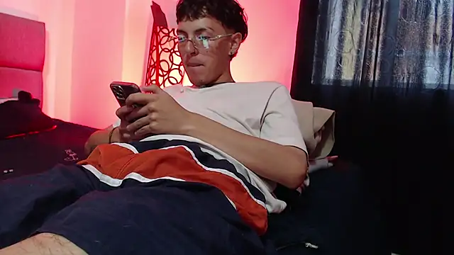 NaytonFreeman webcam