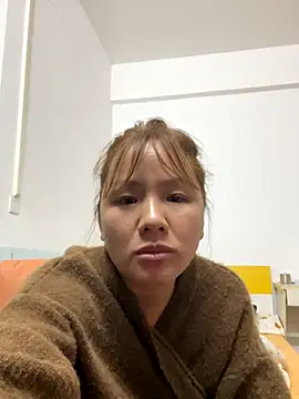 yiyi0316 webcam