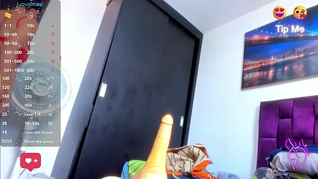 Alicia_Whitee webcam