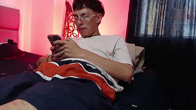 NaytonFreeman webcam